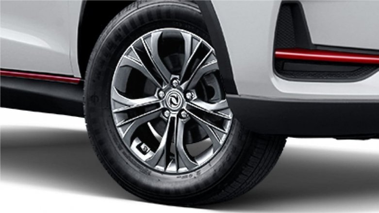 ¿Para qué sirve la alineación y balanceo de un auto?